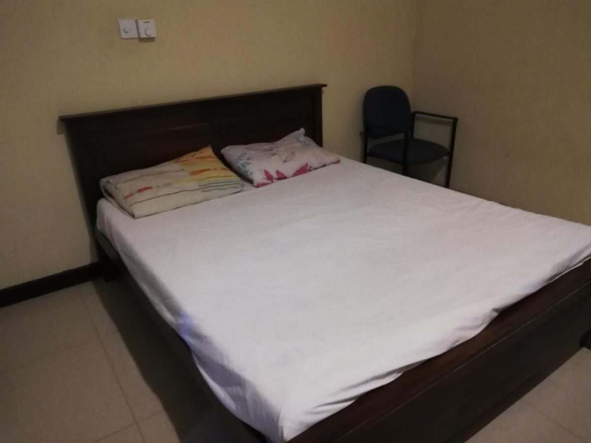 Leaf Guest House Gampola Esterno foto