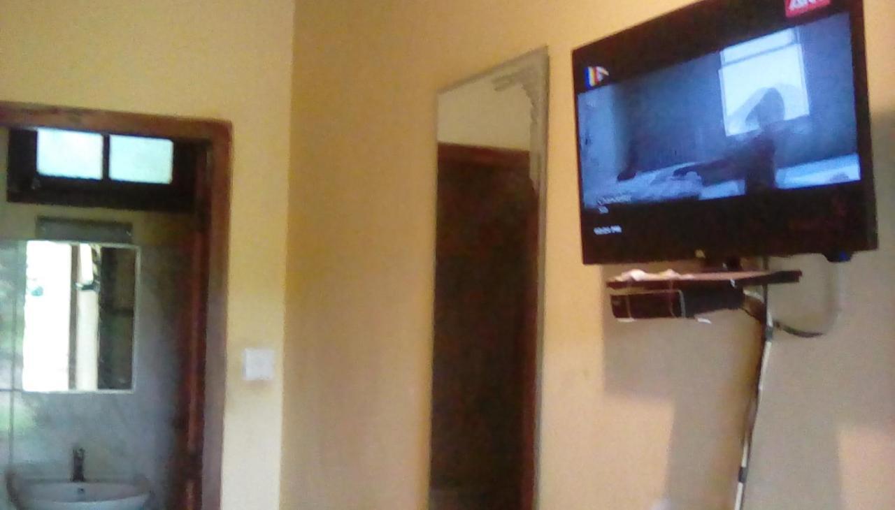 Leaf Guest House Gampola Esterno foto
